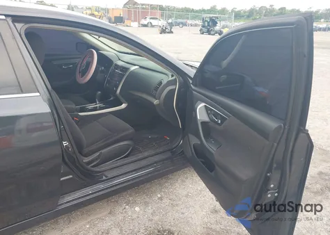 2013 Nissan Altima 2.5 S from USA, damaged, VIN 1N4AL3AP2DC200364